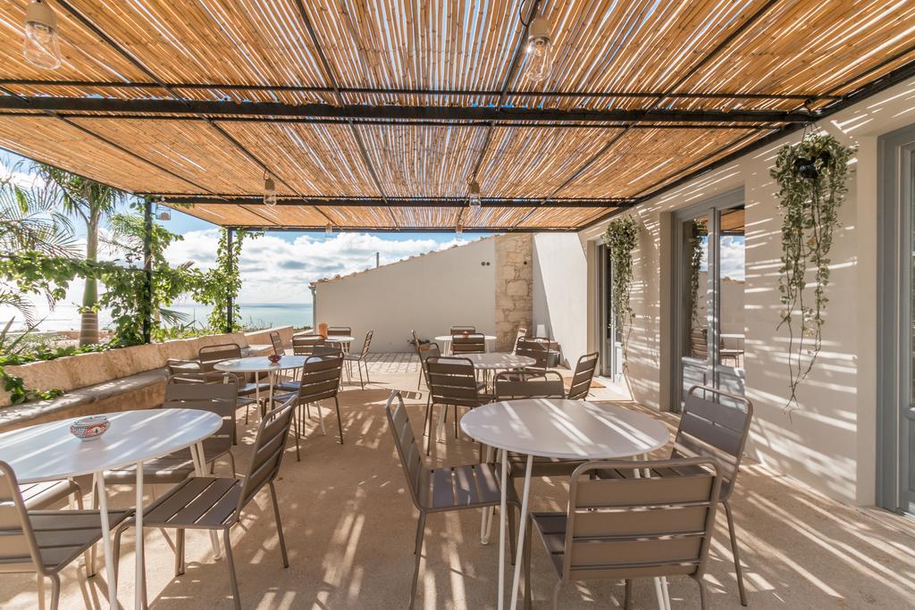 Mangiabove Guest House Marina di Ragusa Exterior photo